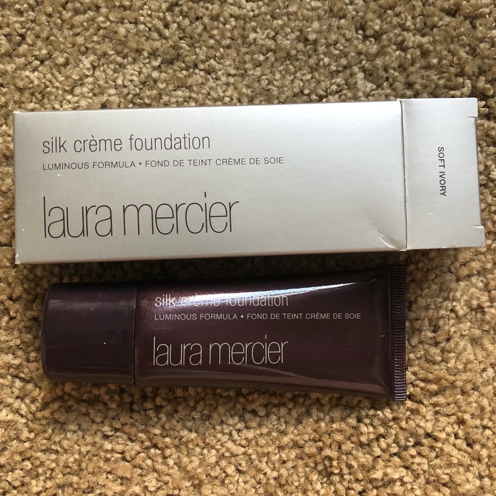 Laura Mercier silk crème foundation